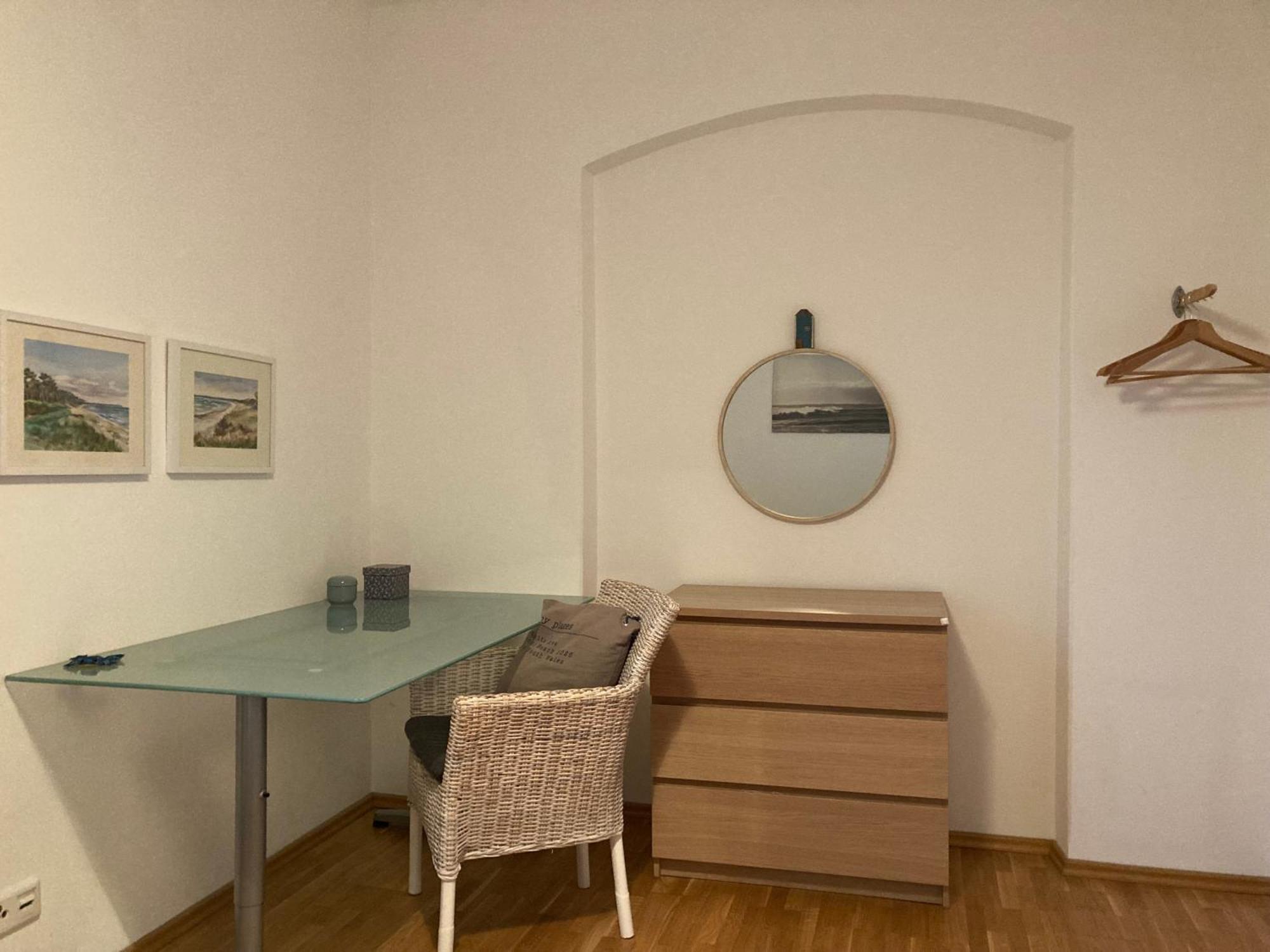 Traumhafte Etagenwohnung In Guenderzeitvilla Dresda Esterno foto